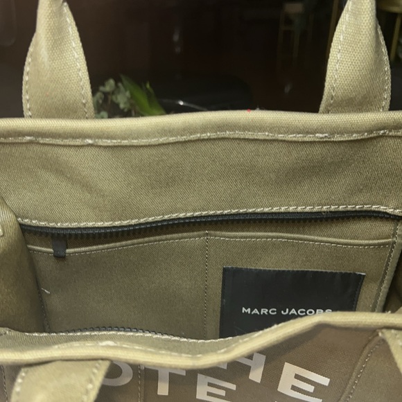 Marc Jacob’s Canvas Large Totebag in Slate Green - Picture 10 of 10